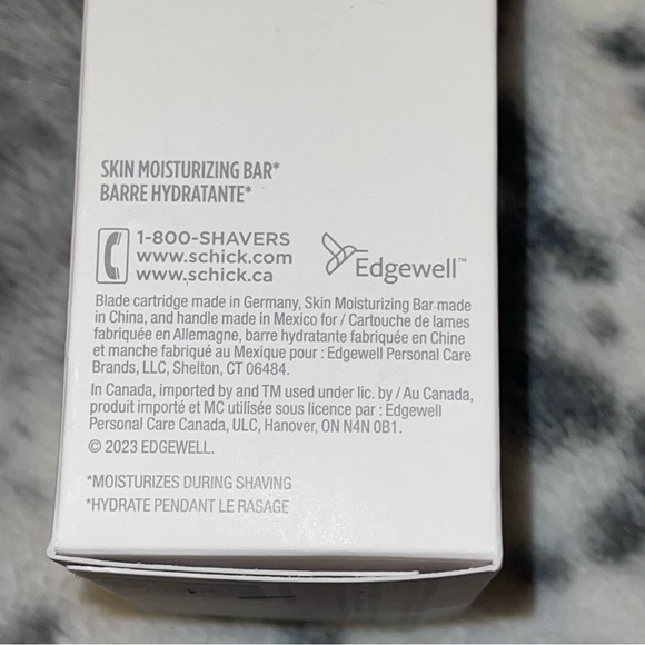 Schick Intuition Razor - Picture 5 of 8